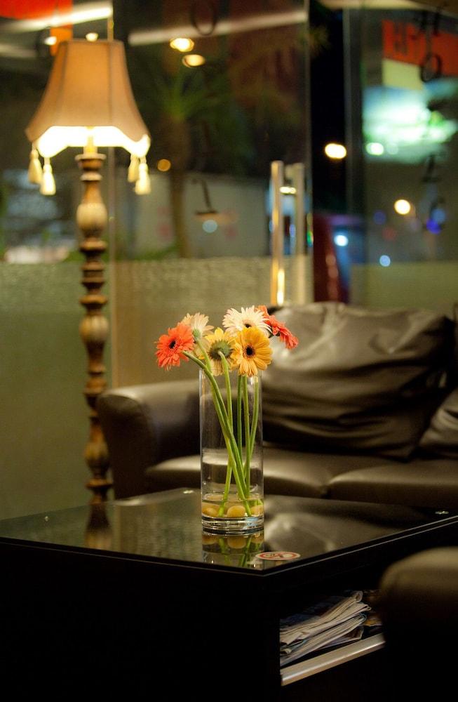 Hotel Ria Johor Bahru Bagian luar foto